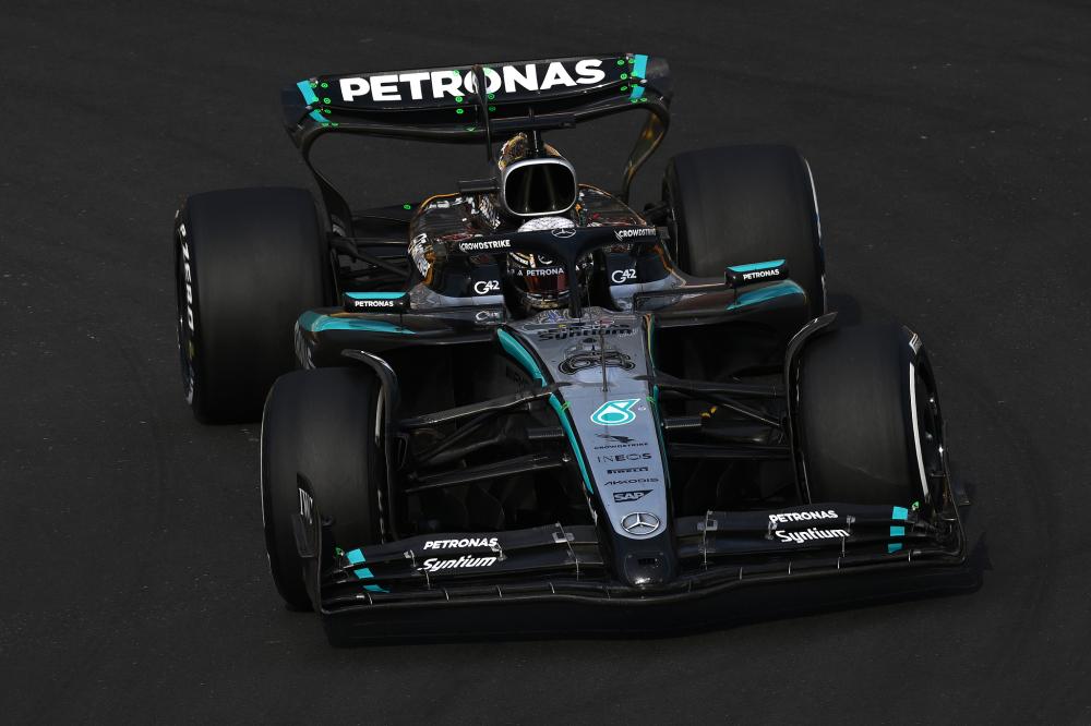 名宿：阿克利乌什须谨慎选下家，枪手巴黎多特都可能签他